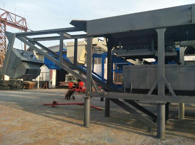 穩(wěn)定土攪拌站設(shè)備