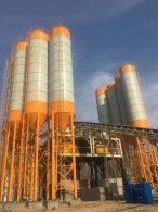 2HZS180型商品混凝土攪拌站施工現場