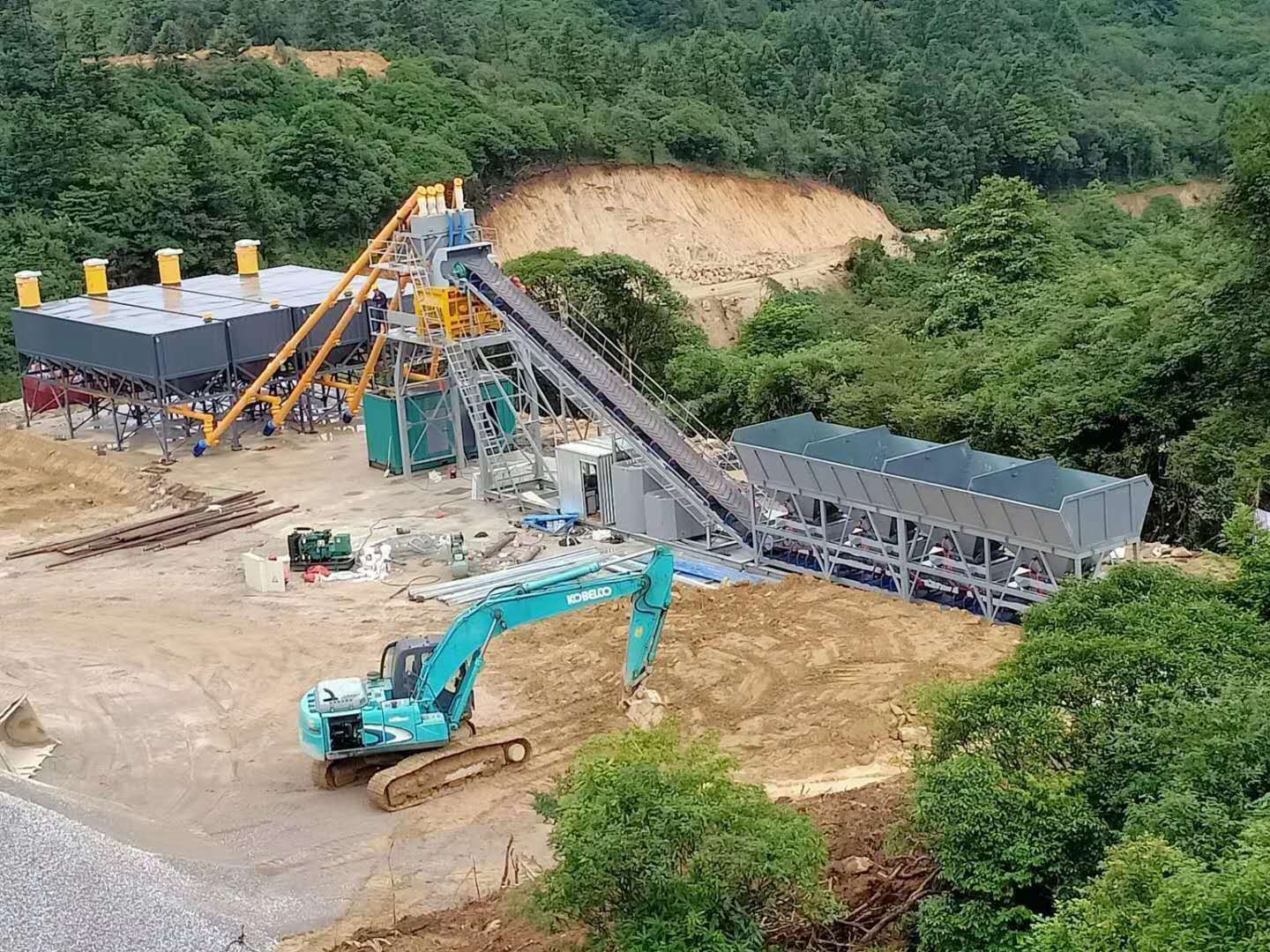 Q37吊鉤式拋丸機(jī) 非標(biāo)定制